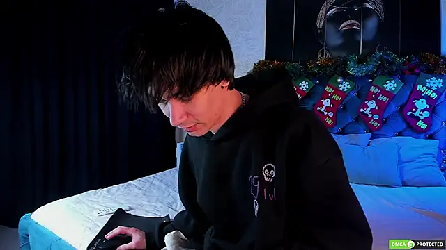 CalvinOwens online show from December 14, 2025, 6:23 pm