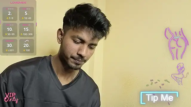 Snapshot of just_fucks chatting on February 6, 2026, 7:28 pm just fucks online show from February 6, 2026, 7:28 pm