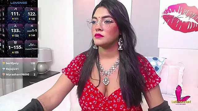 lakshmiraniii online show from March 3, 2025, 1:31 pm