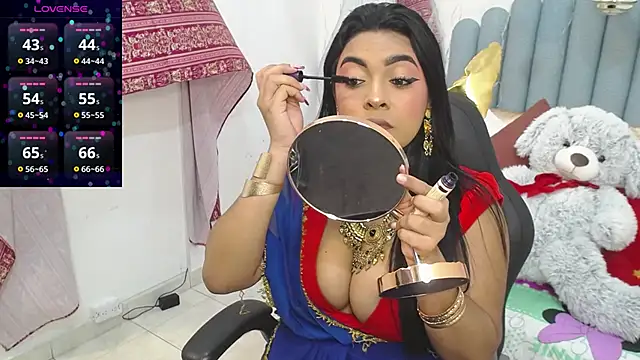 lakshmiraniii online show from November 20, 2025, 11:54 am