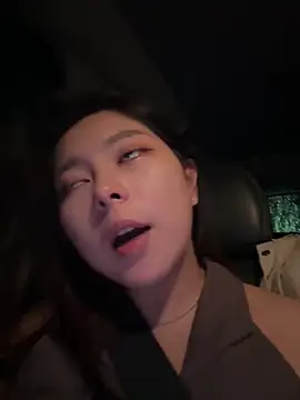 DandanBurgerking online show from November 13, 2025, 10:14 am