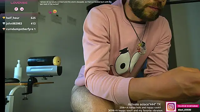 just maxii online show from February 22, 2025, 10:20 pm