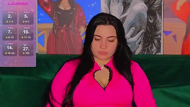 Snapshot of Nikki_Kardashian chatting on December 21, 2024, 1:58 am Nikki Kardashian online show from December 21, 2024, 1:58 am