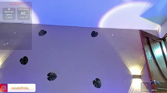  frida1 online show from October 1, 2025, 1:06 pm