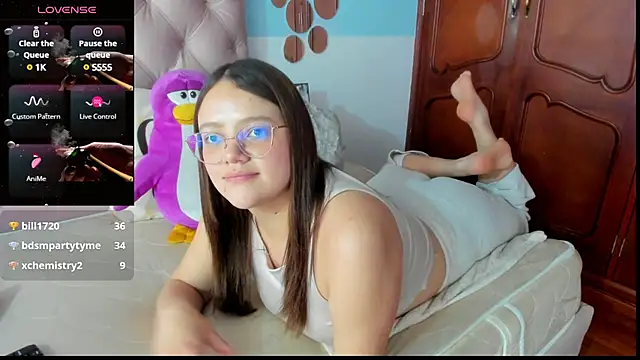  Sarahh 0 online show from January 9, 2025, 4:49 pm