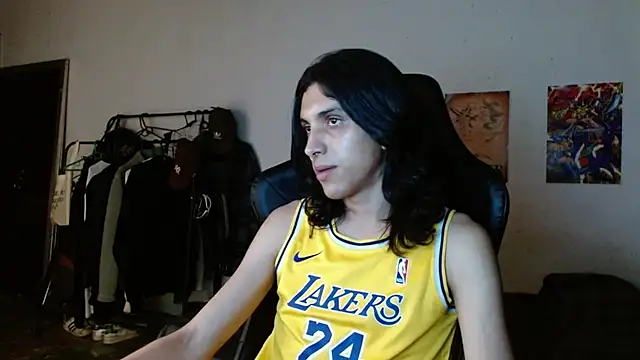 angelitofemboy online show from January 6, 2025, 10:58 pm