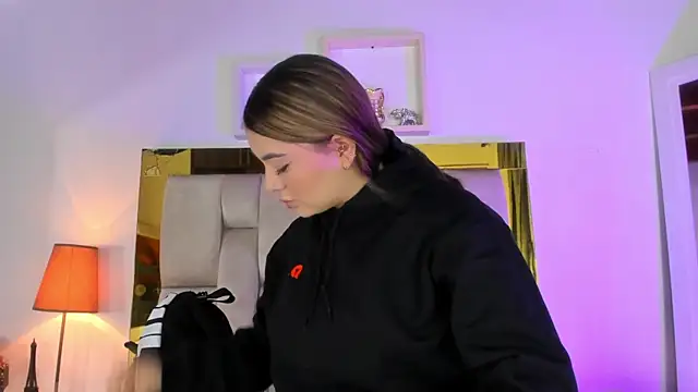 emmy r online show from January 15, 2025, 12:04 pm