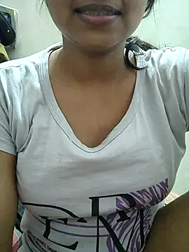 Snapshot of miss_pranjal chatting on July 5, 2026, 5:20 pm miss pranjal online show from July 5, 2026, 5:20 pm