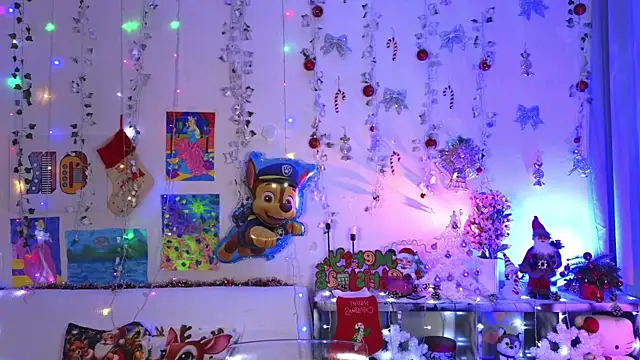 ImBonBon online show from January 10, 2025, 10:15 pm