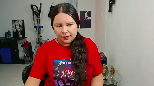Snapshot of claryssa_ chatting on May 30, 2026, 5:37 am claryssa online show from May 30, 2026, 5:37 am