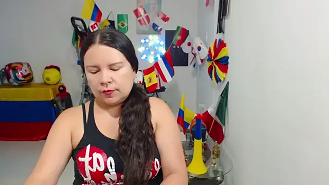 Snapshot of claryssa_ chatting on July 10, 2026, 3:11 am claryssa online show from July 10, 2026, 3:11 am