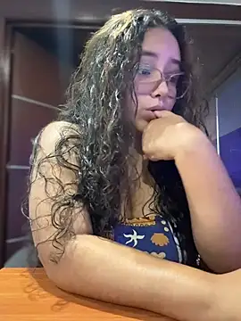 Snapshot of CurlyGirl_1 chatting on August 6, 2026, 12:56 am CurlyGirl 1 online show from August 6, 2026, 12:56 am
