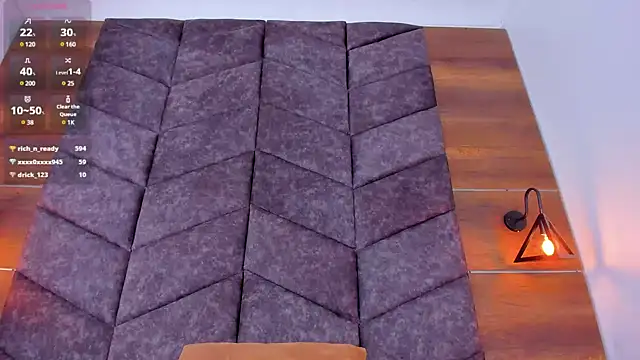 CristalCornner  online show from December 13, 2024, 10:55 pm