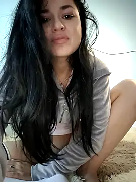 AlisaDoll444 online show from September 26, 2025, 6:06 am