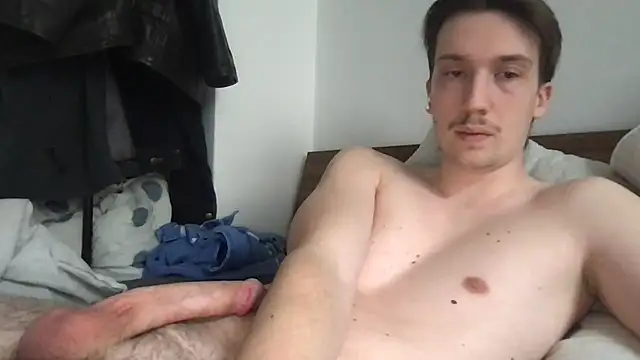 hungandfun05 online show from February 24, 2026, 12:58 pm