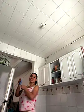 Meganmilk1 online show from November 7, 2025, 4:29 pm