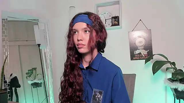 Snapshot of Emperatriiz chatting on January 17, 2025, 11:18 pm Emperatriiz online show from January 17, 2025, 11:18 pm