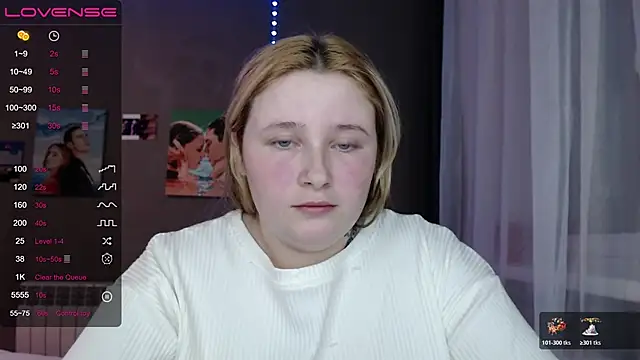 Light Luna online show from November 13, 2025, 3:11 pm