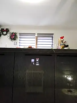 Snapshot of AnaFoxxy chatting on December 30, 2024, 8:10 am AnaFoxxy online show from December 30, 2024, 8:10 am