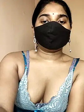 Luv Adite20 online show from September 11, 2025, 5:57 pm
