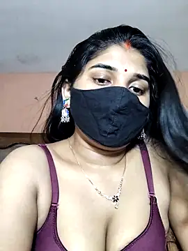 Luv Adite20 online show from October 28, 2025, 7:05 pm