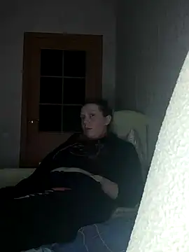 Snapshot of LeraSweet chatting on January 27, 2025, 8:28 pm LeraSweet online show from January 27, 2025, 8:28 pm