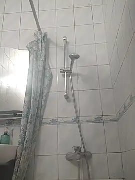 Snapshot of LeraSweet chatting on February 21, 2025, 11:01 am LeraSweet online show from February 21, 2025, 11:01 am