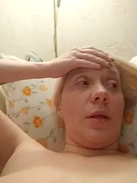 Snapshot of LeraSweet chatting on September 8, 2025, 6:51 pm LeraSweet online show from September 8, 2025, 6:51 pm