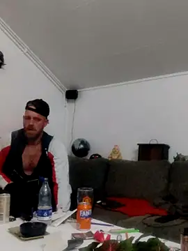 eltoulou online show from March 2, 2025, 9:22 pm