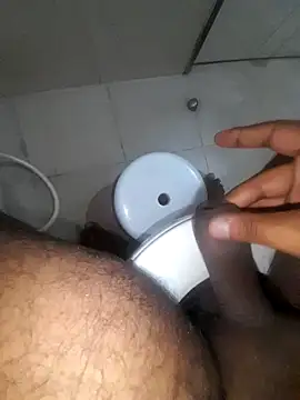 workoutsaurabh online show from March 23, 2025, 2:04 am