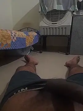 workoutsaurabh online show from October 24, 2025, 5:42 pm