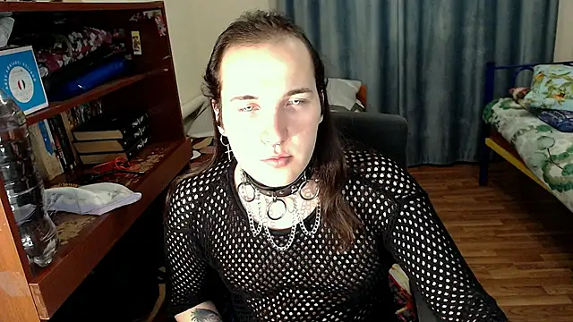 EvaMiron online show from February 21, 2025, 5:53 pm