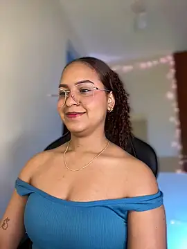 gretta kler1 online show from December 5, 2024, 1:38 pm