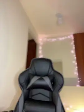 gretta kler1 online show from December 13, 2024, 12:39 pm