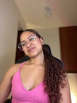 gretta kler1 online show from December 18, 2024, 1:15 am