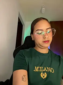 gretta kler1 online show from March 6, 2025, 2:29 pm