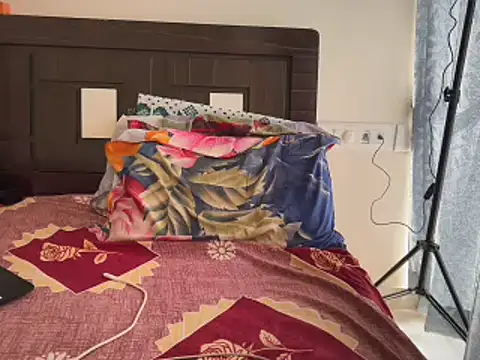 Snapshot of lovbombayduck11 chatting on February 18, 2025, 8:59 am lovbombayduck11 online show from February 18, 2025, 8:59 am