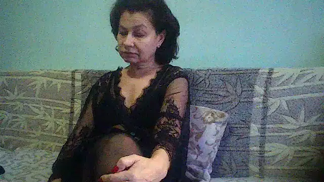Snapshot of Mat_Elenore chatting on December 13, 2024, 6:21 am Mat Elenore online show from December 13, 2024, 6:21 am