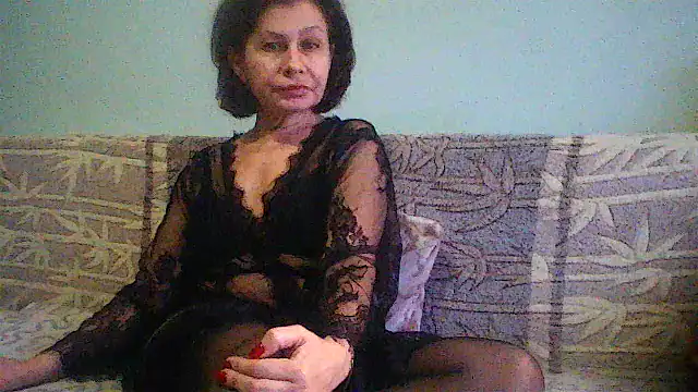 Snapshot of Mat_Elenore chatting on December 13, 2024, 12:28 pm Mat Elenore online show from December 13, 2024, 12:28 pm