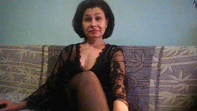 Snapshot of Mat_Elenore chatting on December 15, 2024, 12:17 pm Mat Elenore online show from December 15, 2024, 12:17 pm