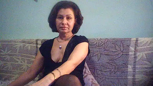 Snapshot of Mat_Elenore chatting on December 26, 2024, 7:24 am Mat Elenore online show from December 26, 2024, 7:24 am