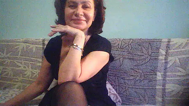 Snapshot of Mat_Elenore chatting on December 27, 2024, 8:02 am Mat Elenore online show from December 27, 2024, 8:02 am