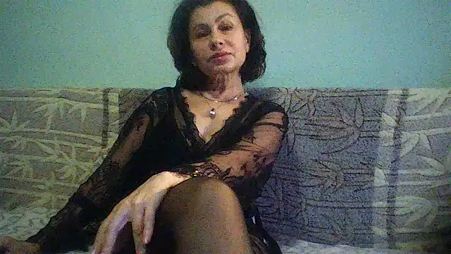 Snapshot of Mat_Elenore chatting on December 28, 2024, 7:11 am Mat Elenore online show from December 28, 2024, 7:11 am
