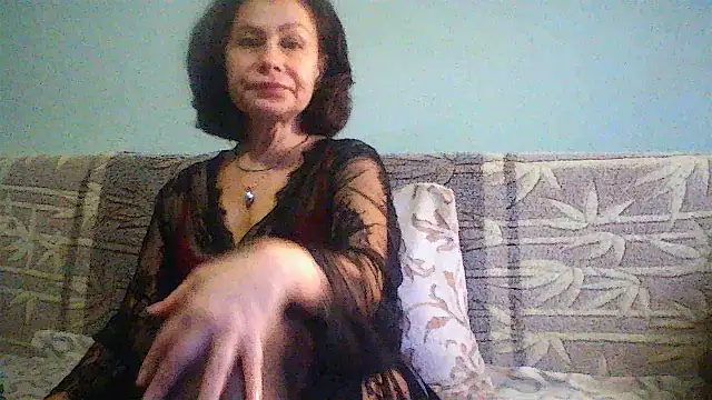 Snapshot of Mat_Elenore chatting on December 29, 2024, 7:50 am Mat Elenore online show from December 29, 2024, 7:50 am