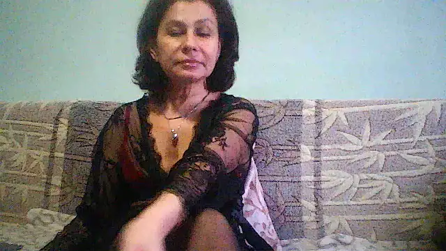 Snapshot of Mat_Elenore chatting on December 29, 2024, 12:55 pm Mat Elenore online show from December 29, 2024, 12:55 pm