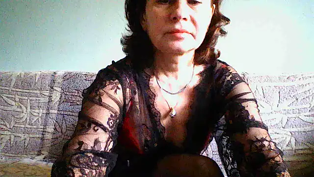 Snapshot of Mat_Elenore chatting on January 18, 2025, 7:49 am Mat Elenore online show from January 18, 2025, 7:49 am