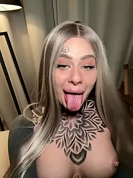 bambixboo online show from January 26, 2025, 7:31 pm