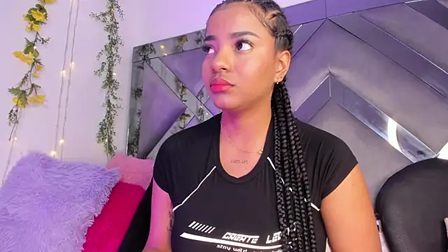 Iris hott1 online show from January 15, 2025, 2:06 am
