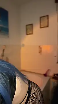 Snapshot of kinkygirl420x chatting on November 13, 2025, 12:31 am kinkygirl420x online show from November 13, 2025, 12:31 am