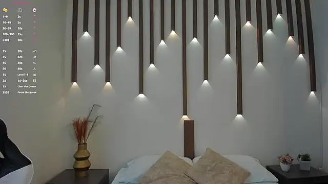 megan cooper28 online show from October 8, 2025, 7:11 pm